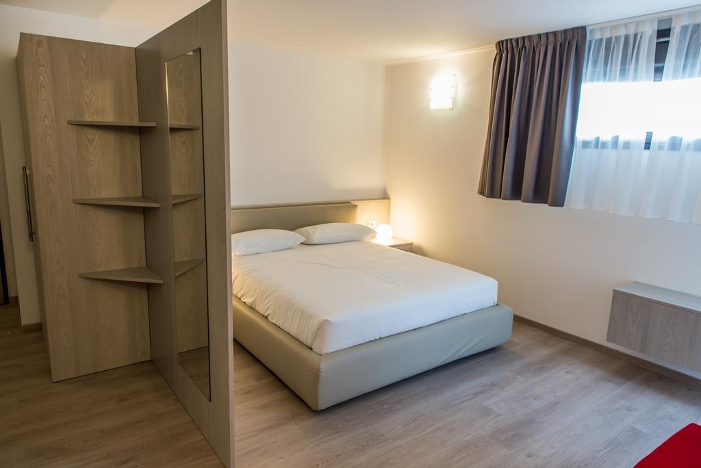 바레나 Residenza Luigina 아파트 객실 사진